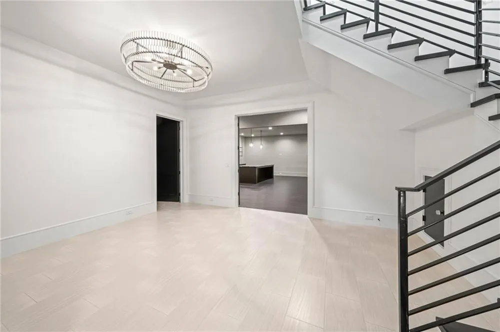 5211 Powers Ferry Road Sandy Springs, GA 30327