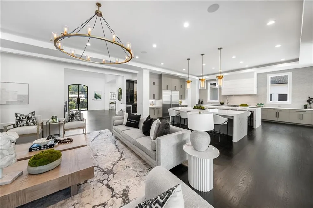 5211 Powers Ferry Road Sandy Springs, GA 30327