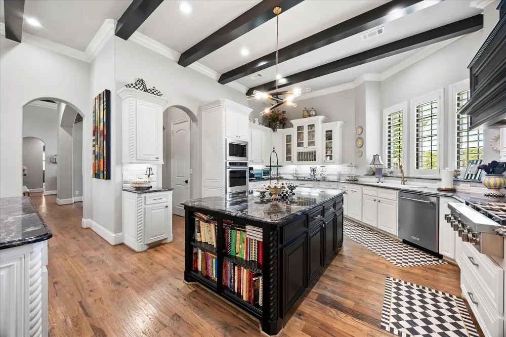 708 Wilford Way Heath, TX 75032
