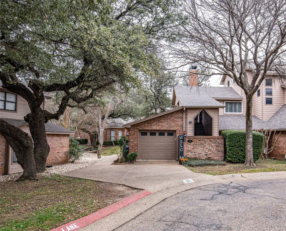 135 Pleasant Grove Lane Waco, TX 76712