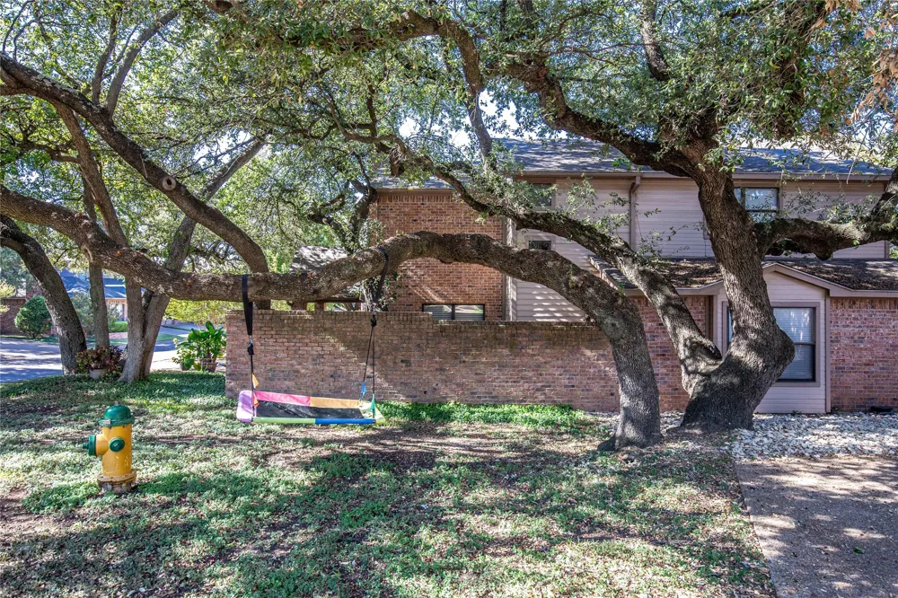 135 Pleasant Grove Lane Waco, TX 76712