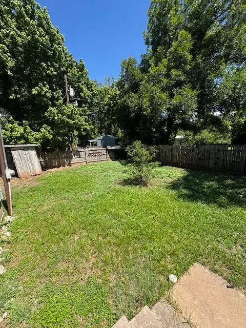 425 3rd Street Buffalo Gap, TX 79508
