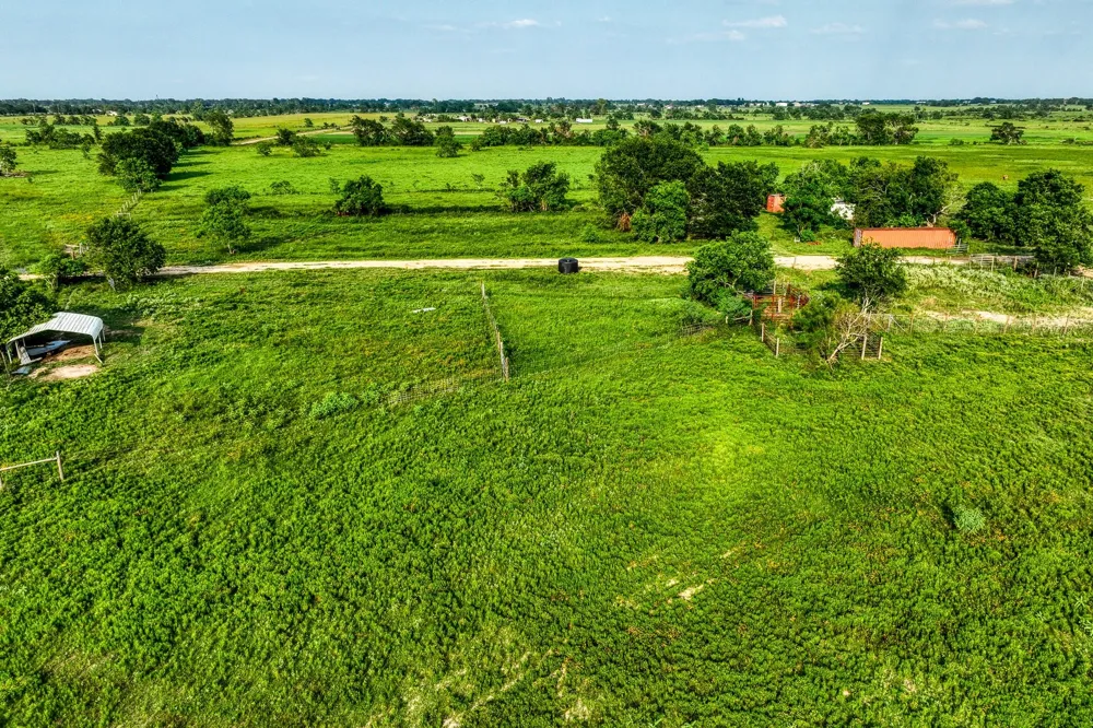 Schmidt Road Waller, TX 77484