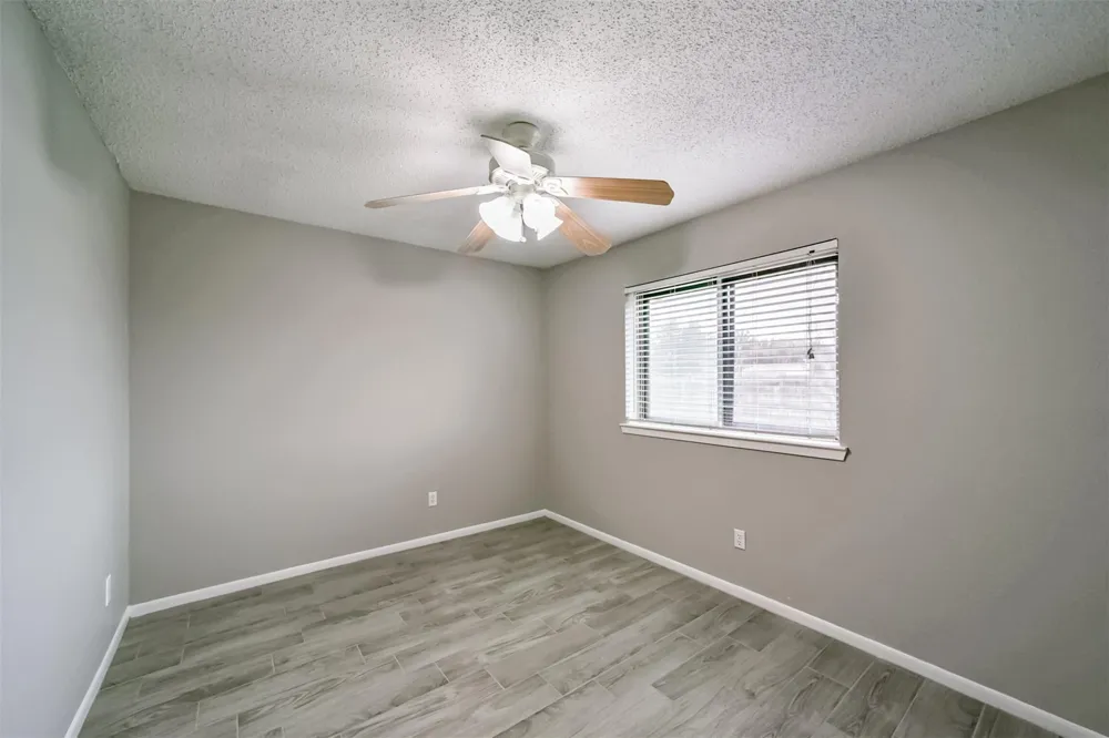 1613 Brook Meadow Drive La Porte, TX 77571