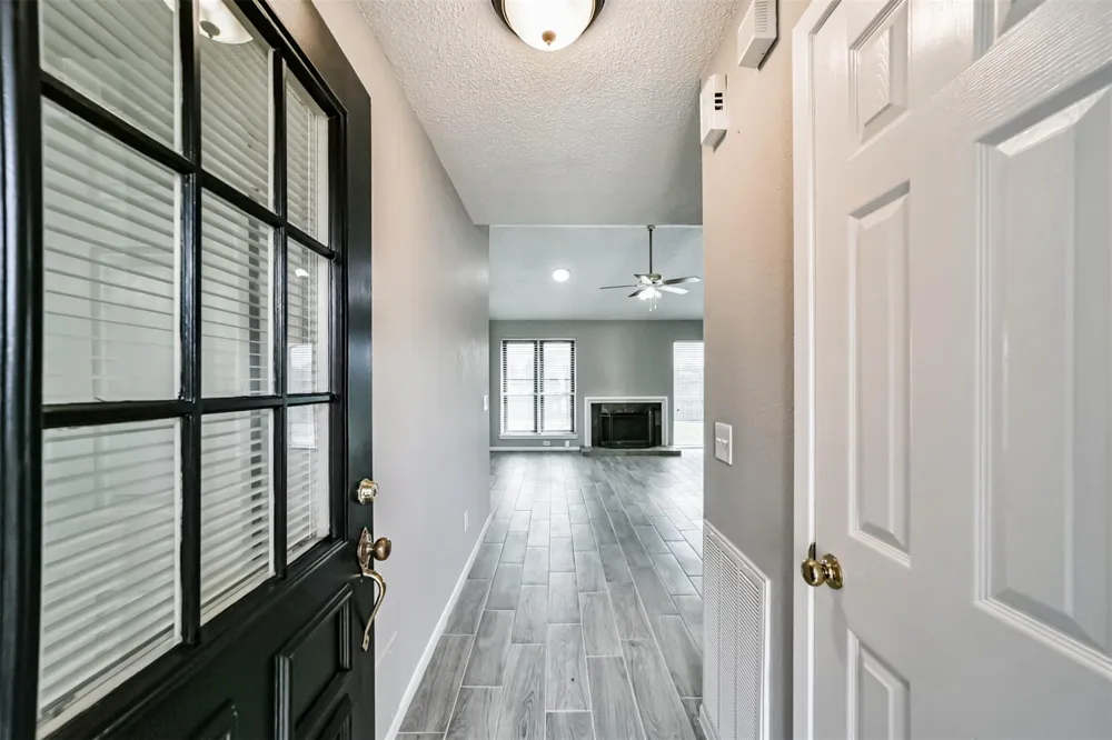1613 Brook Meadow Drive La Porte, TX 77571