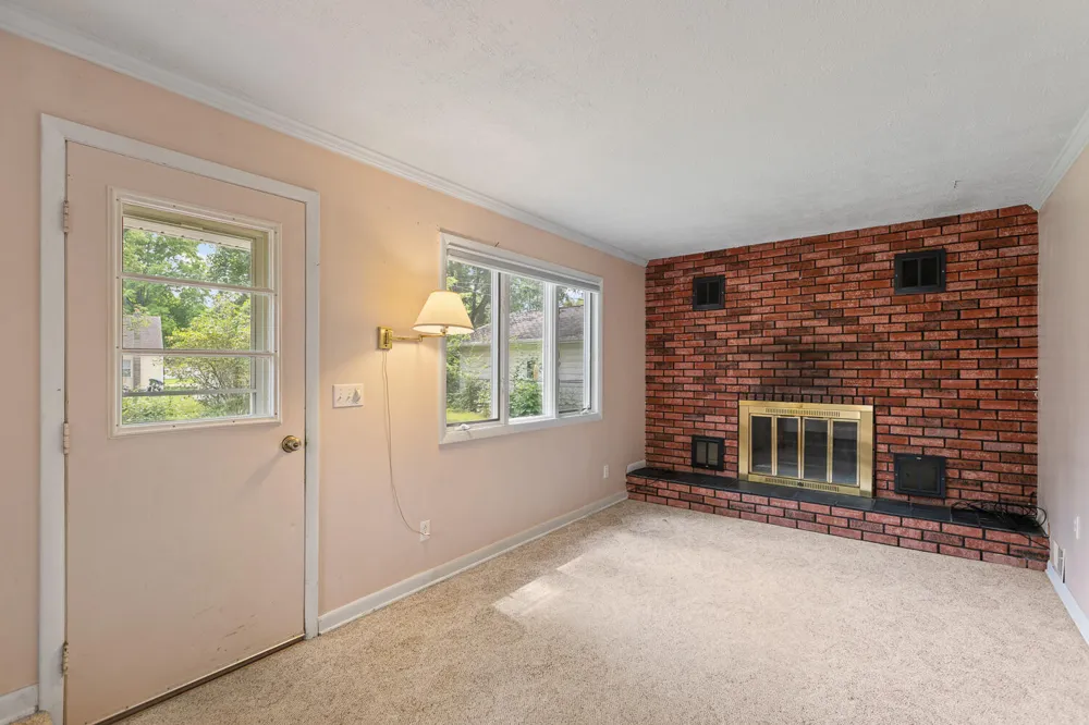 402 Seneca Street Tecumseh, MI 49286