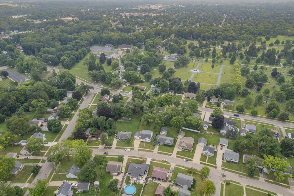 402 Seneca Street Tecumseh, MI 49286