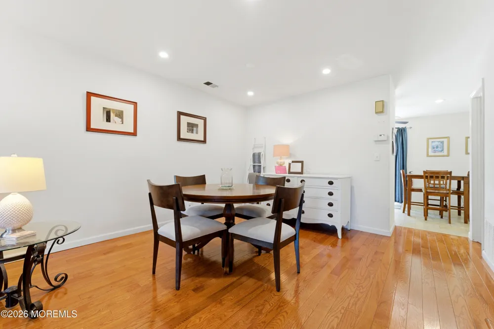26 Alameda Court Eatontown, NJ 07724
