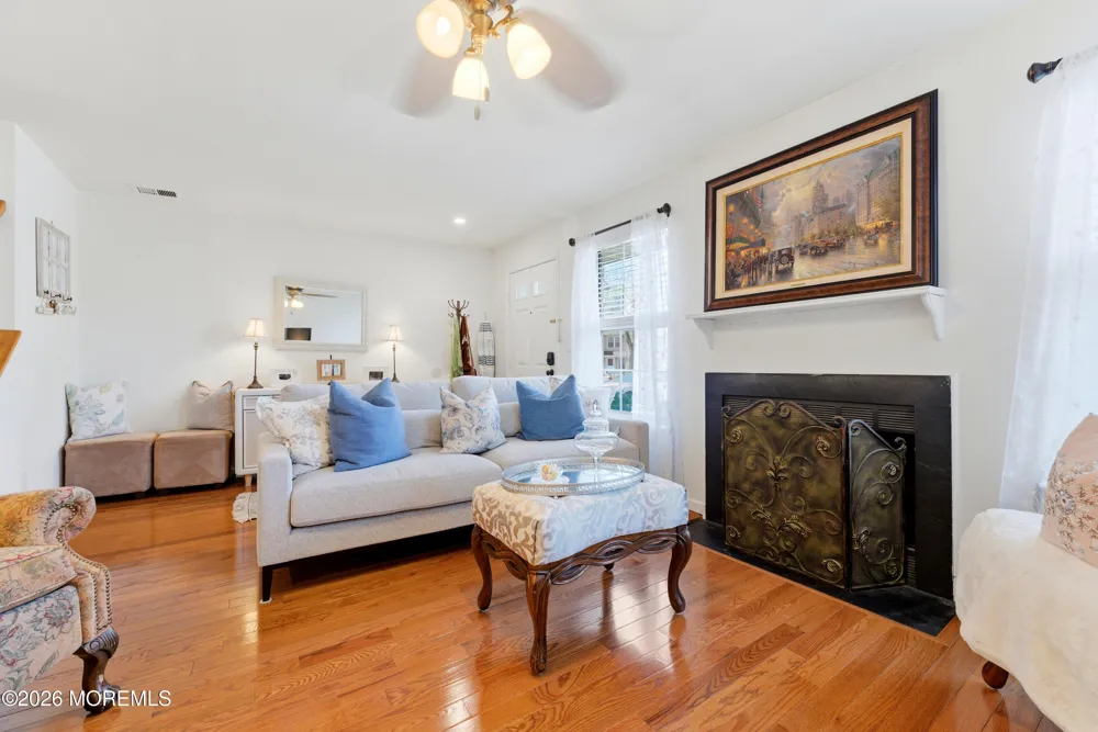 26 Alameda Court Eatontown, NJ 07724