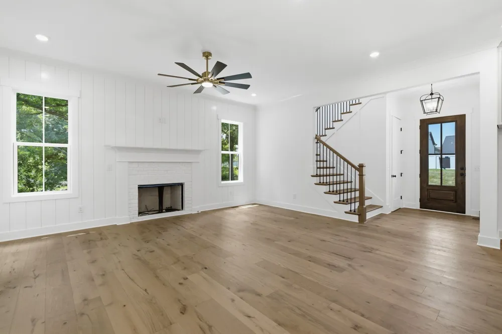 5855 Fisher Grove Rd Greenbrier, TN 37073