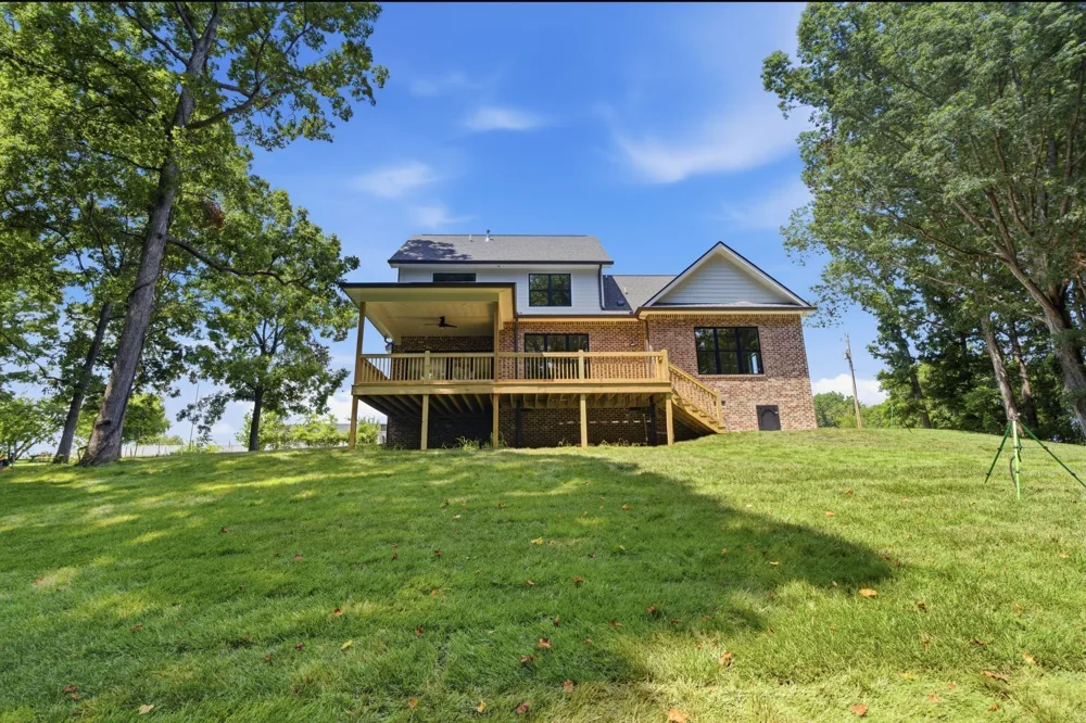 5855 Fisher Grove Rd Greenbrier, TN 37073