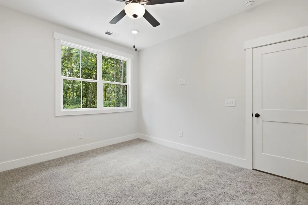 5855 Fisher Grove Rd Greenbrier, TN 37073