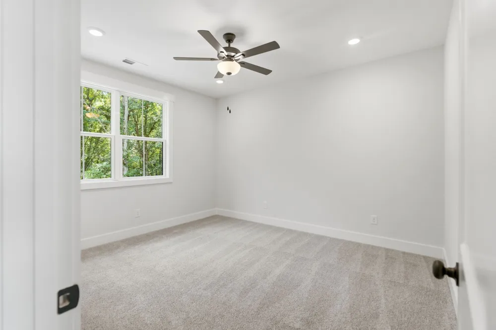 5855 Fisher Grove Rd Greenbrier, TN 37073
