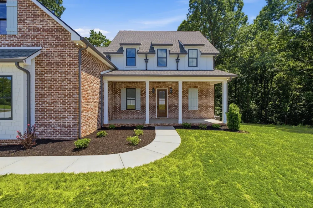 5855 Fisher Grove Rd Greenbrier, TN 37073