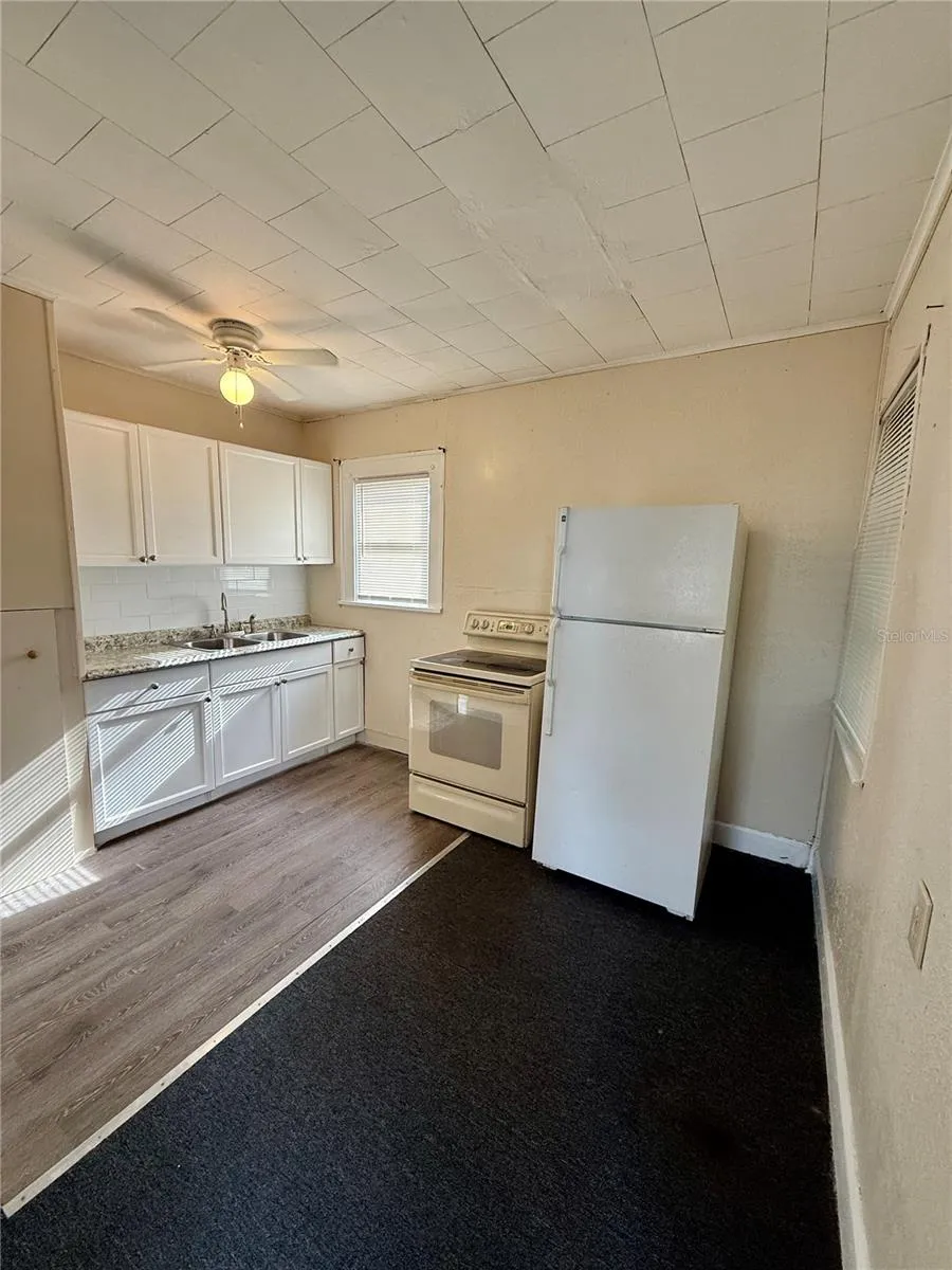 634 14TH STREET #1/2 St Petersburg, FL 33705