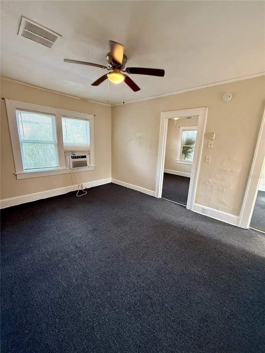 634 14TH STREET #1/2 St Petersburg, FL 33705