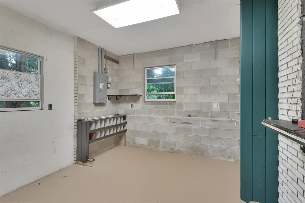 1502 STEVENS AVENUE Deland, FL 32720