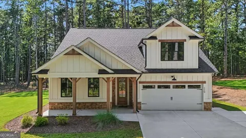 110 Doris Path
