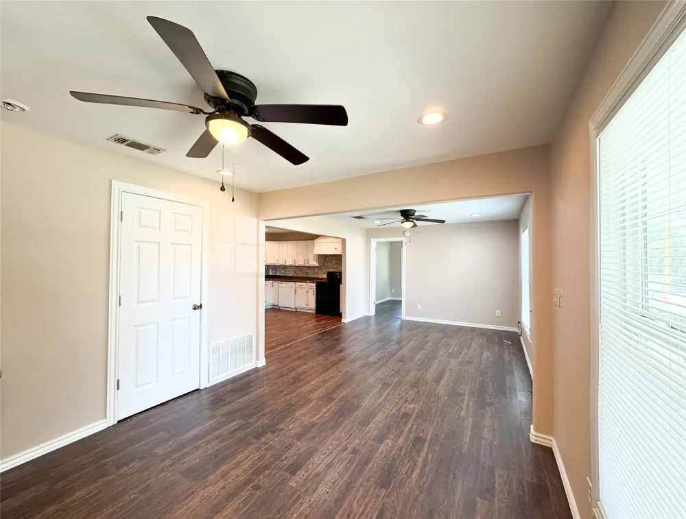 434 Woodlawn Street Sulphur Springs, TX 75482