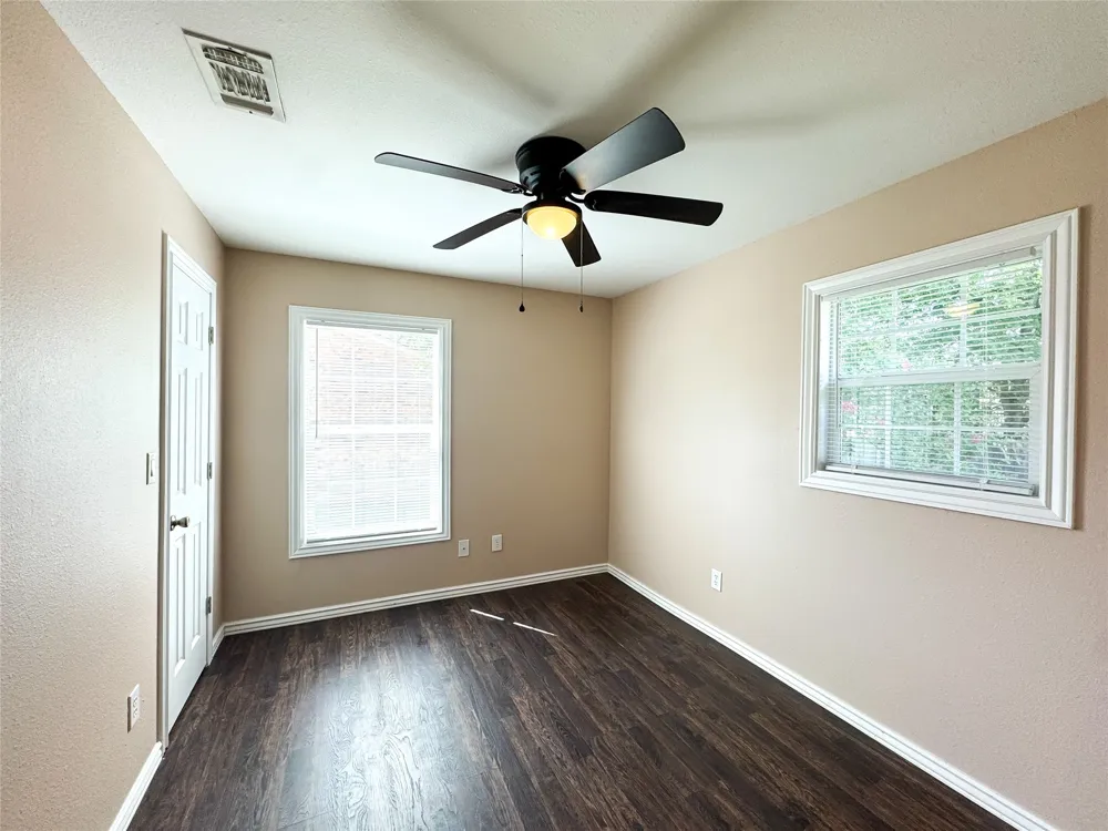 434 Woodlawn Street Sulphur Springs, TX 75482