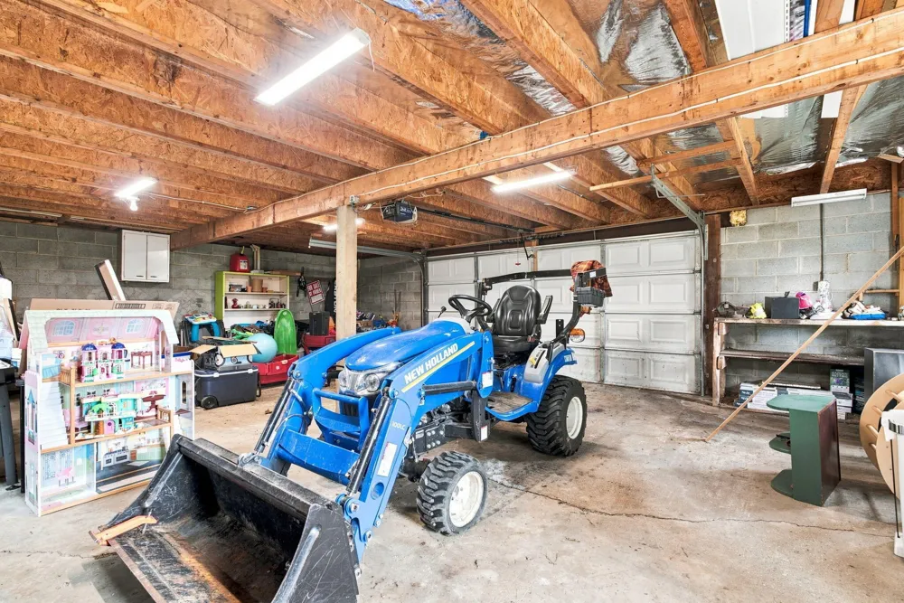 3951 Van Dyke Road Decker, MI 48426