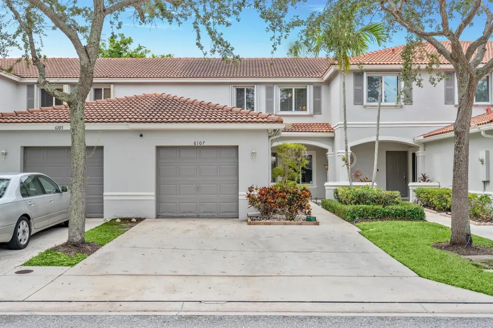6107 Sandy Bank Terrace Riviera Beach, FL 33407