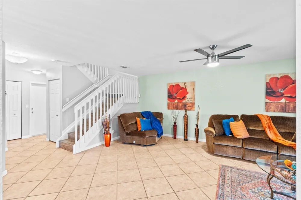 6107 Sandy Bank Terrace Riviera Beach, FL 33407