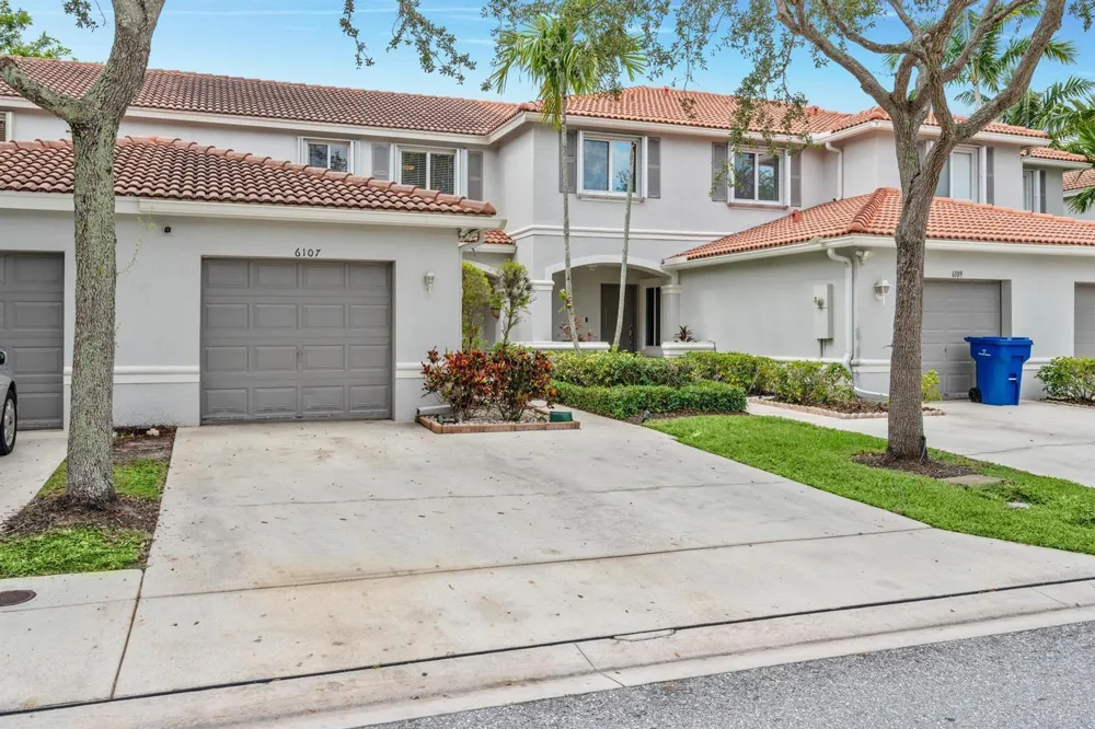 6107 Sandy Bank Terrace Riviera Beach, FL 33407