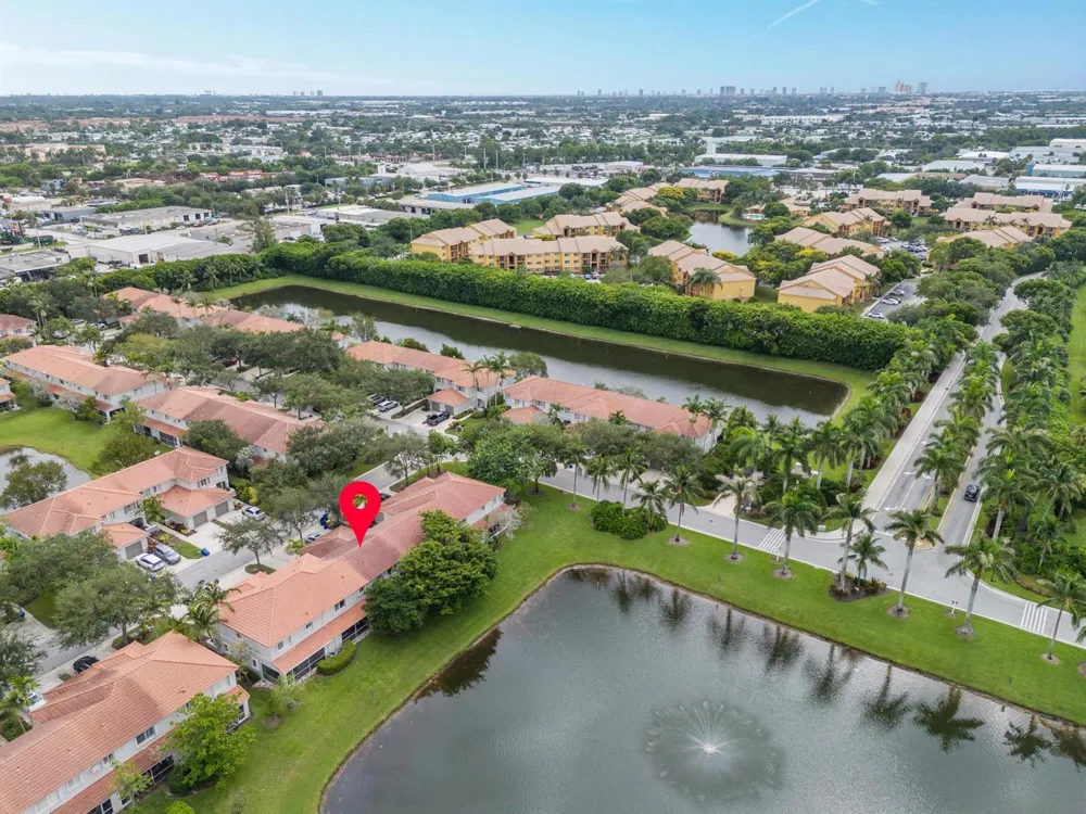 6107 Sandy Bank Terrace Riviera Beach, FL 33407