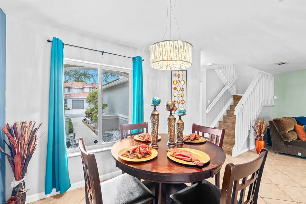 6107 Sandy Bank Terrace Riviera Beach, FL 33407