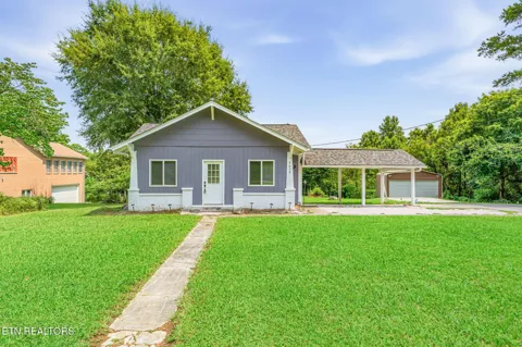 7030 Tazewell Pike