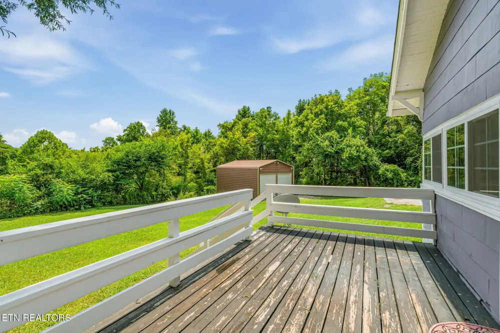 7030 Tazewell Pike Corryton, TN 37721