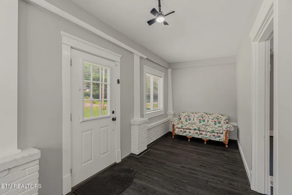 7030 Tazewell Pike Corryton, TN 37721
