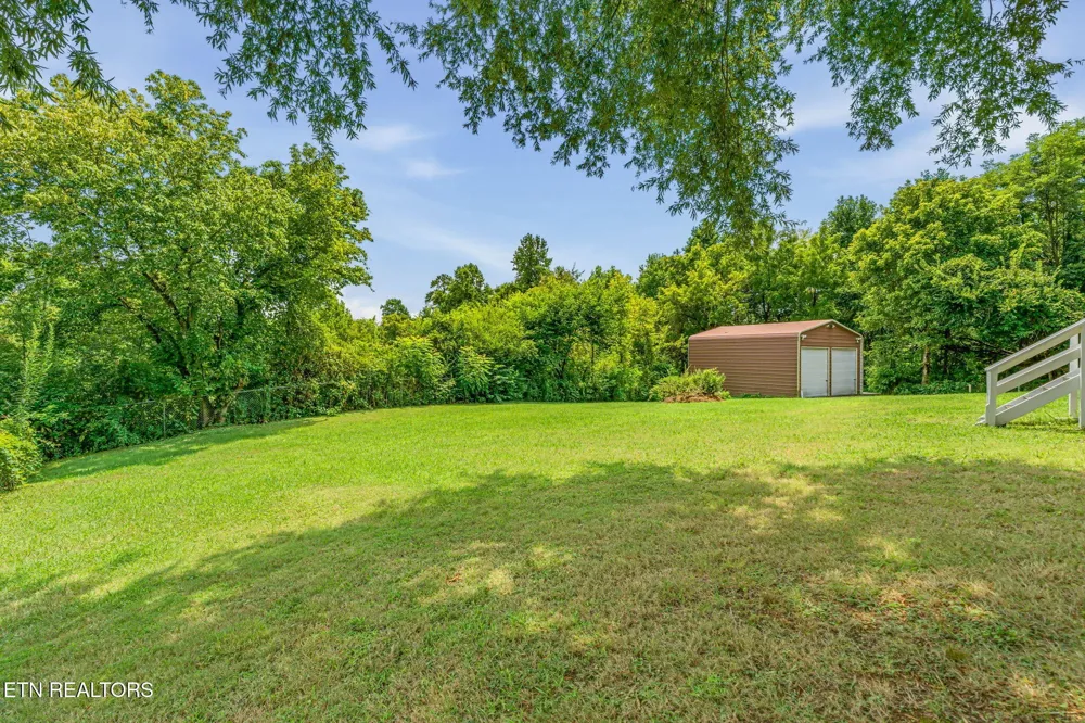 7030 Tazewell Pike Corryton, TN 37721