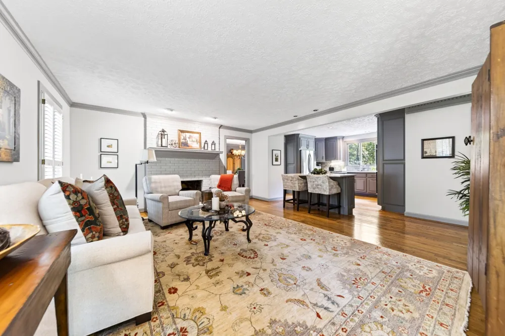 208 Hidden Lake Rd Hendersonville, TN 37075