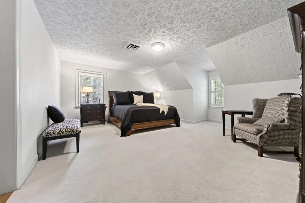 208 Hidden Lake Rd Hendersonville, TN 37075