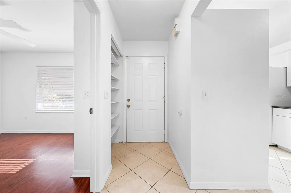 630 JEFFERSON AVENUE #19 Sarasota, FL 34237