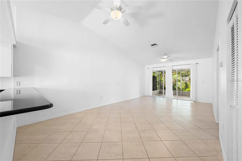 630 JEFFERSON AVENUE #19 Sarasota, FL 34237