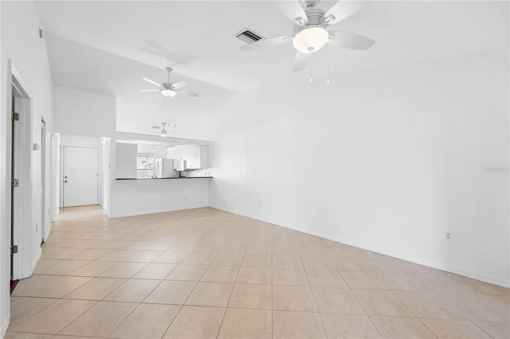 630 JEFFERSON AVENUE #19 Sarasota, FL 34237