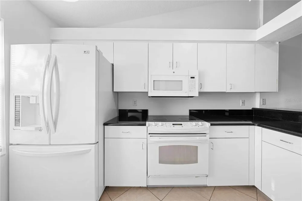 630 JEFFERSON AVENUE #19 Sarasota, FL 34237