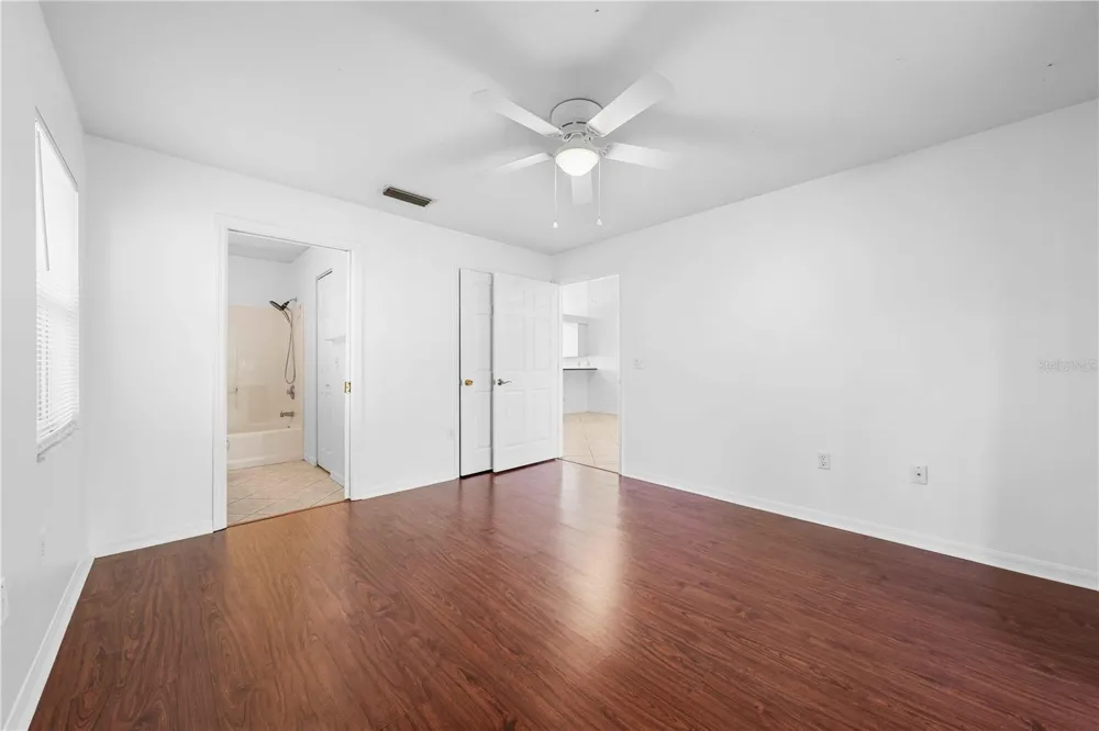 630 JEFFERSON AVENUE #19 Sarasota, FL 34237