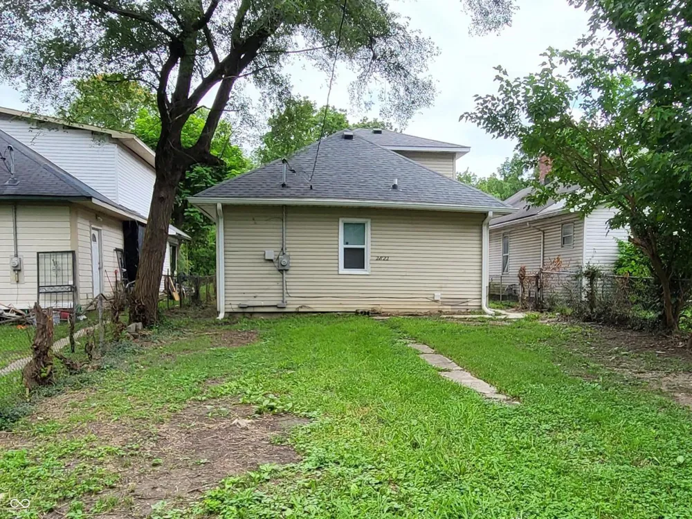 2822 Olney Street Indianapolis, IN 46218