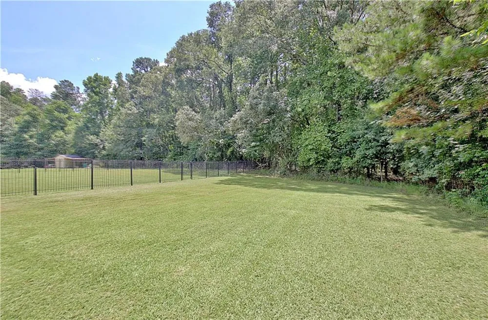 660 Sandy Creek Road Fayetteville, GA 30214