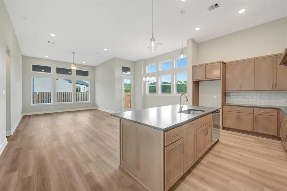 1935 El Pino Street Todd Mission, TX 77316