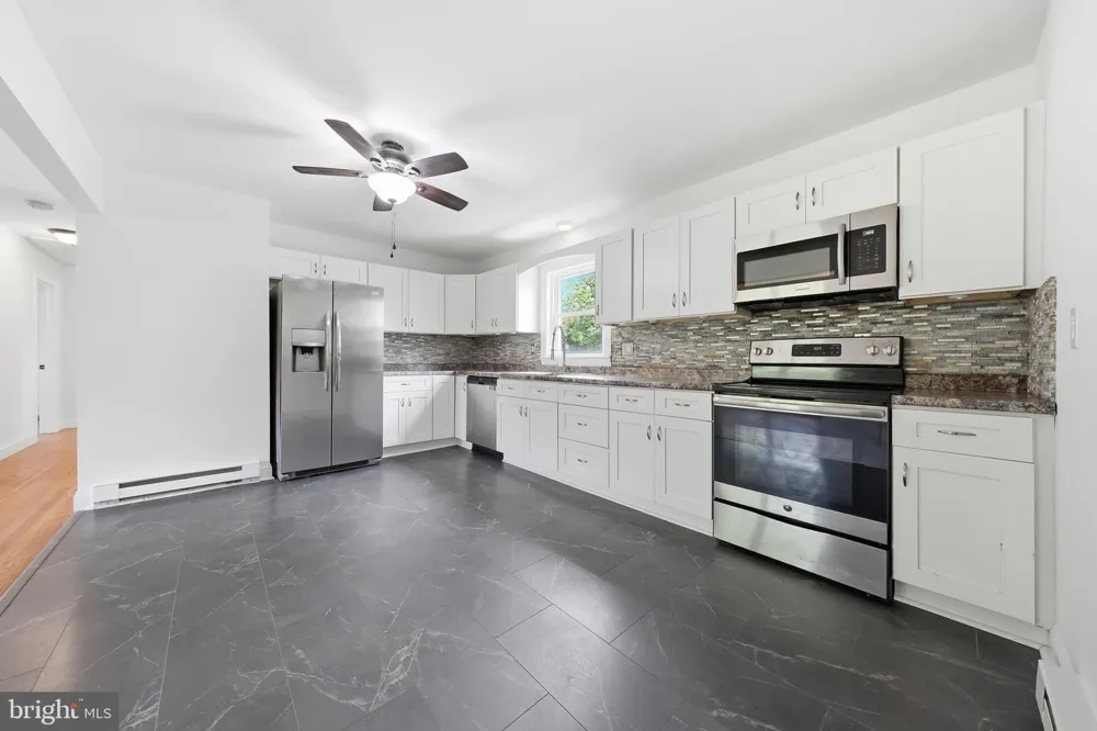 17031 VIRGINIA AVENUE Williamsport, MD 21795