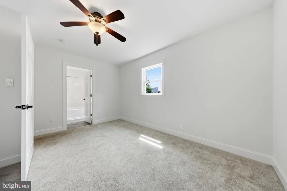 17031 VIRGINIA AVENUE Williamsport, MD 21795