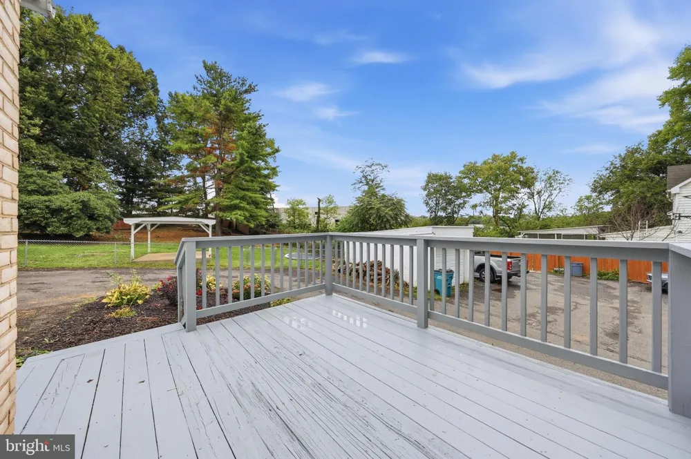 17031 VIRGINIA AVENUE Williamsport, MD 21795