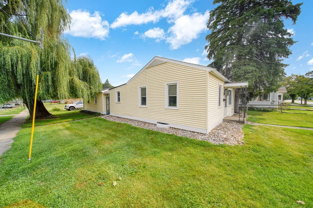 1100 E North Street Jackson, MI 49202