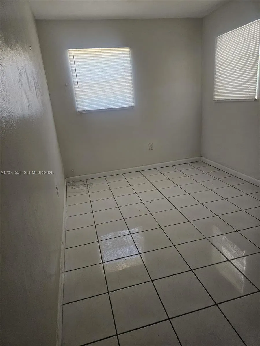 331 NW 195th Ter Miami Gardens, FL 33169