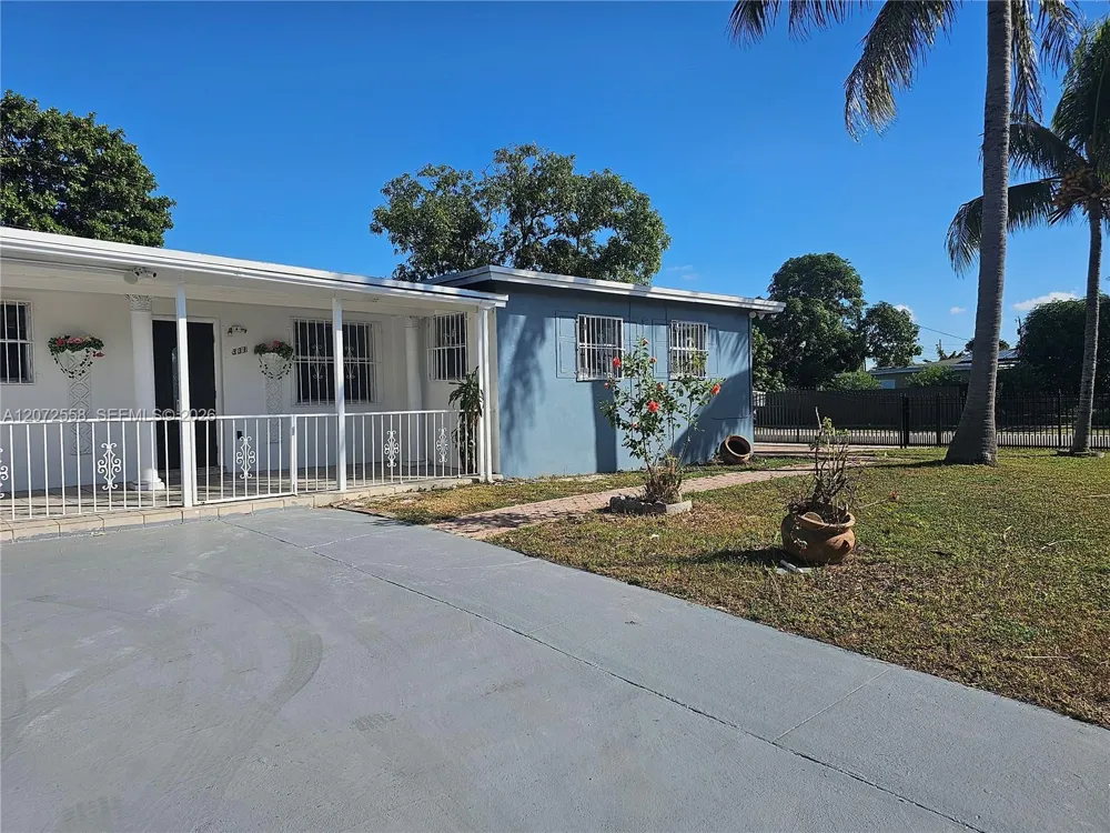 331 NW 195th Ter Miami Gardens, FL 33169